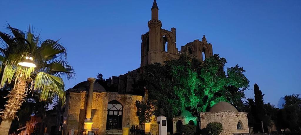 Royal Goddess Guest House, Walled City Famagusta  Esterno foto