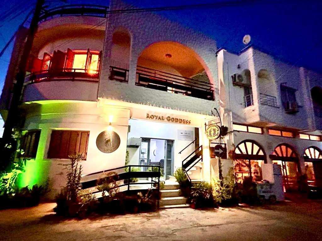 Royal Goddess Guest House, Walled City Famagusta  Esterno foto