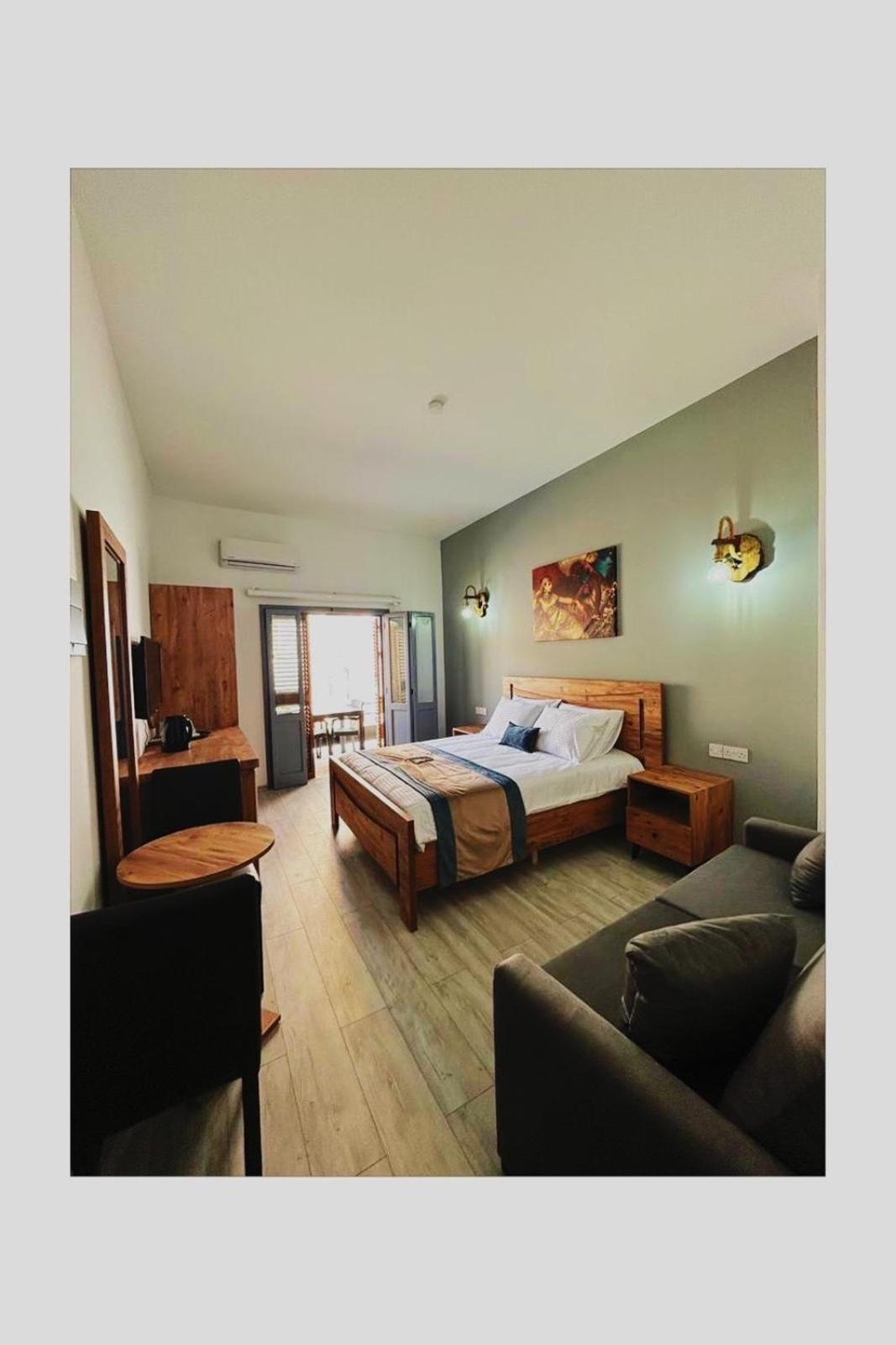 Royal Goddess Guest House, Walled City Famagusta  Esterno foto