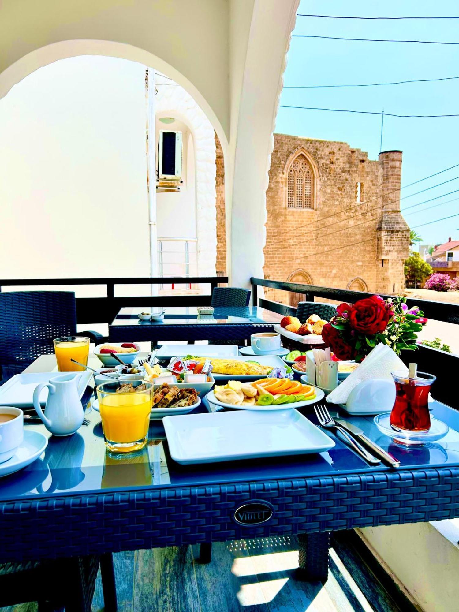 Royal Goddess Guest House, Walled City Famagusta  Esterno foto